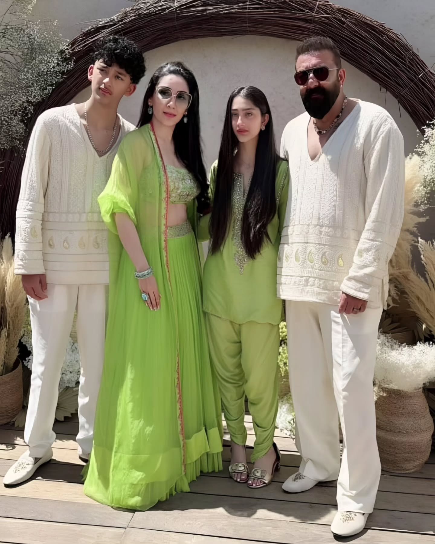 sanjay dutt children