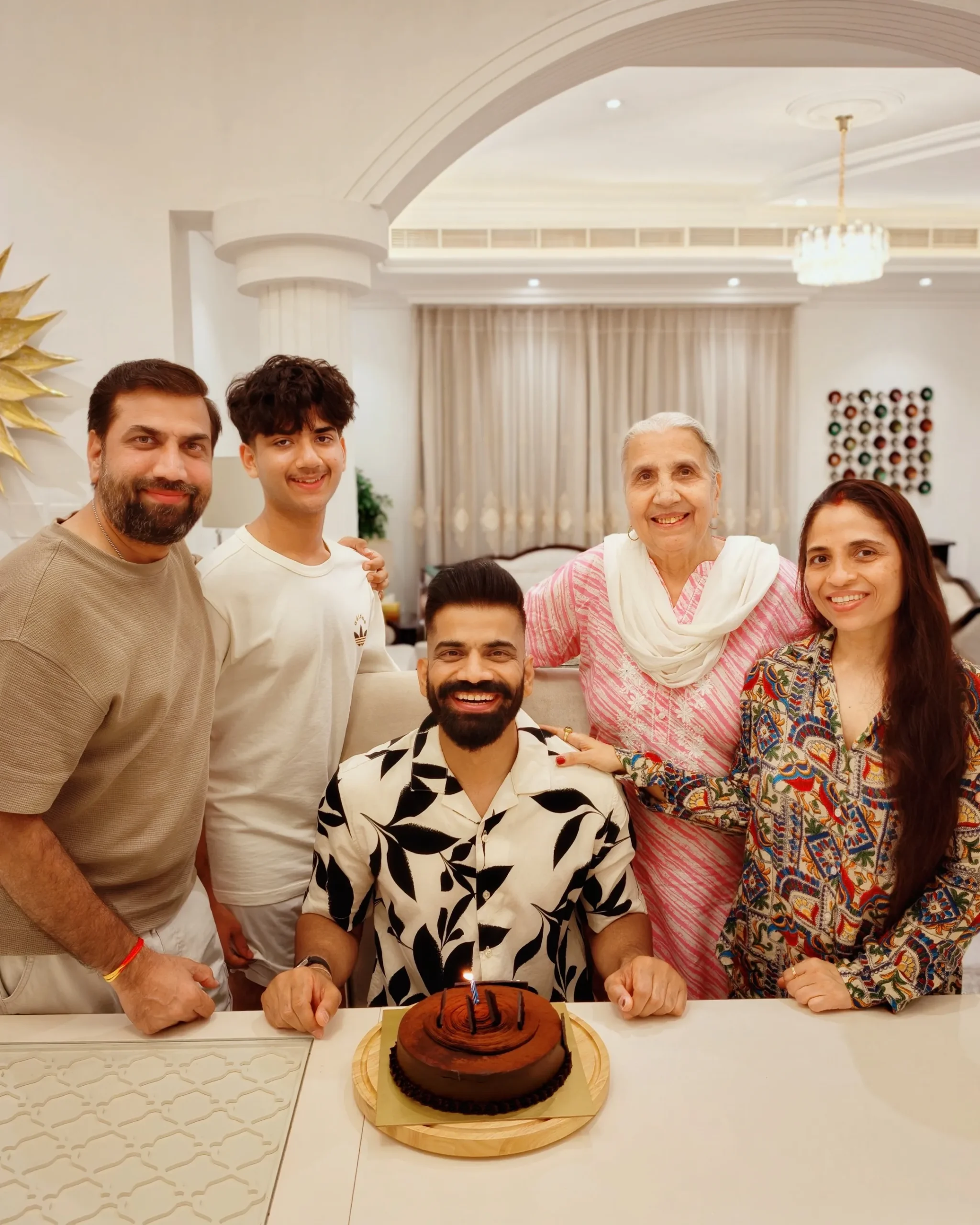 Is Technical Guruji Married